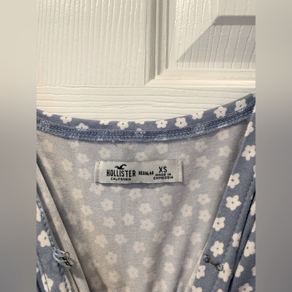 Hollister Blue Floral Dress XS - Picture 3 of 3
